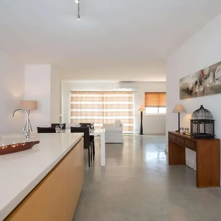 St Julians Penthouse With Large Terrace Apartmán Saint Julian's