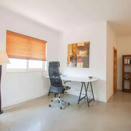 St Julians Penthouse With Large Terrace * Saint Julian's